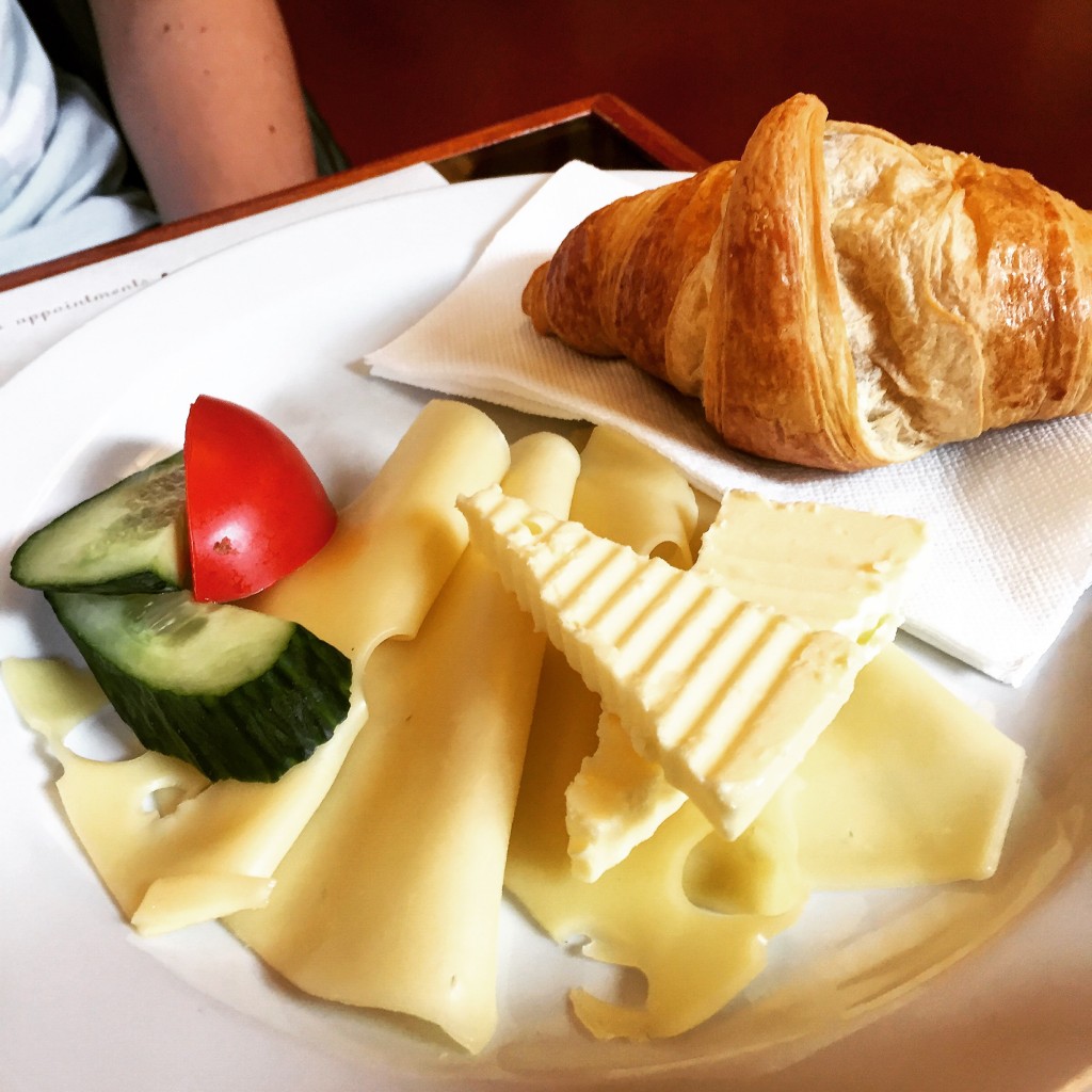 Where to brunch in Prague - cheese plate at Prague cafe