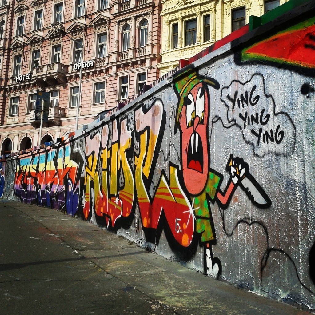 Tesnov street art Prague