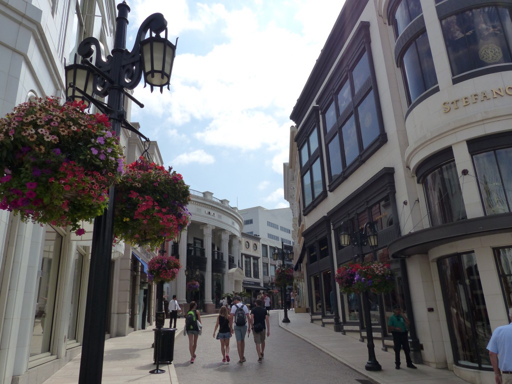 rodeo drive in beverly hills